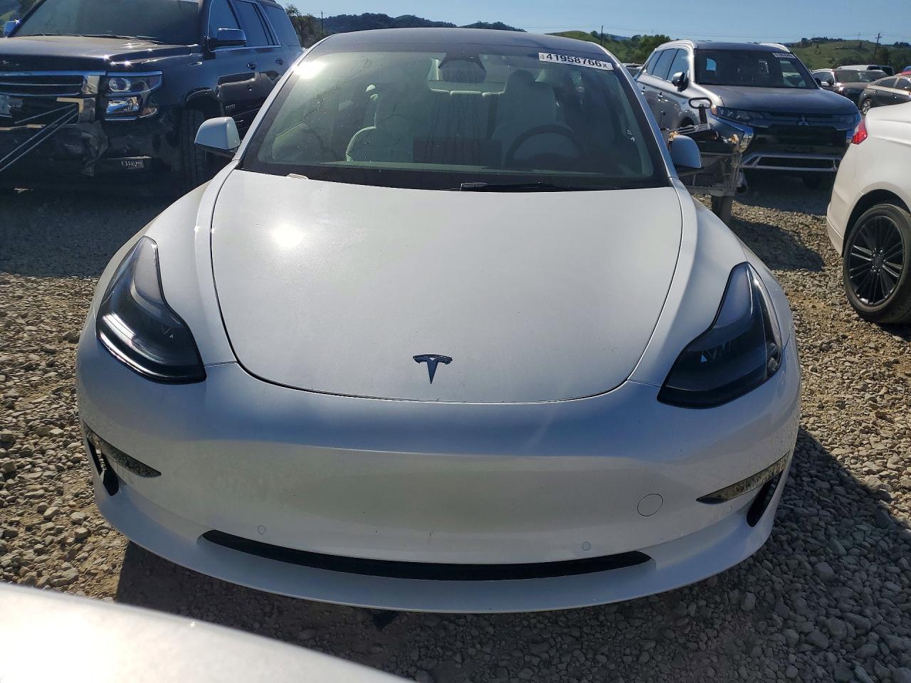 2022 TESLA MODEL 3 photo 9