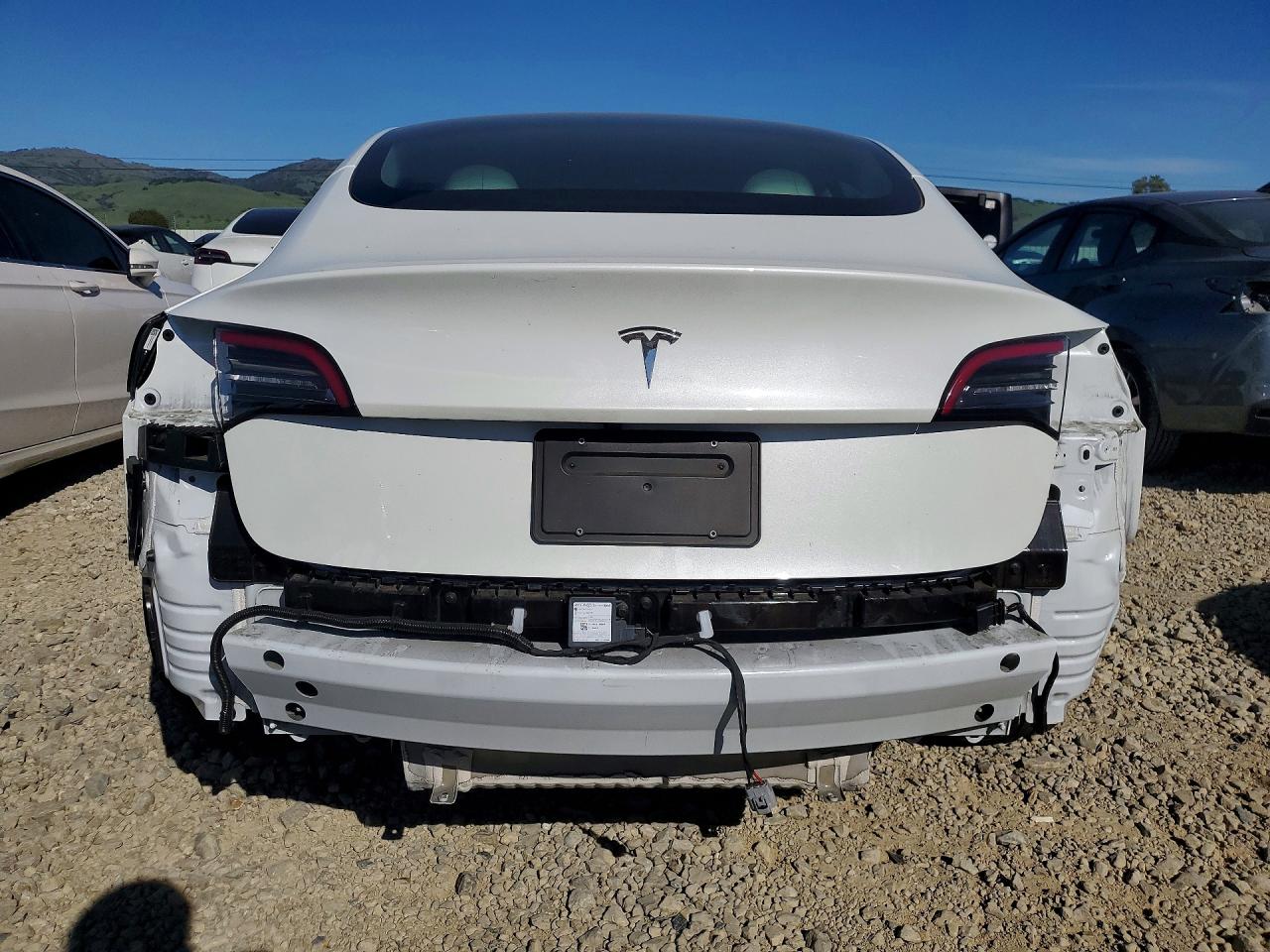 2022 TESLA MODEL 3 photo 11