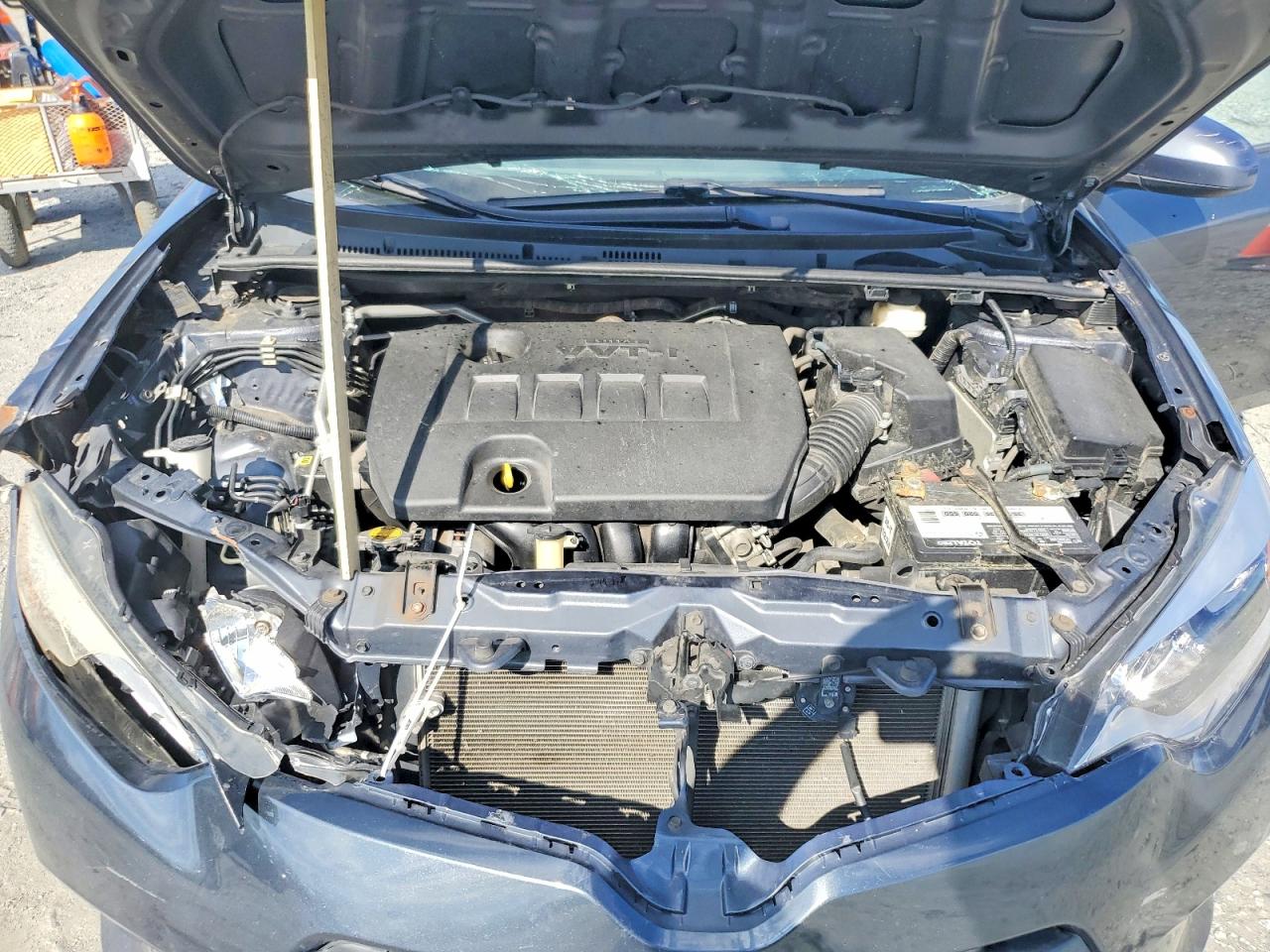 2014 TOYOTA COROLLA L photo 21