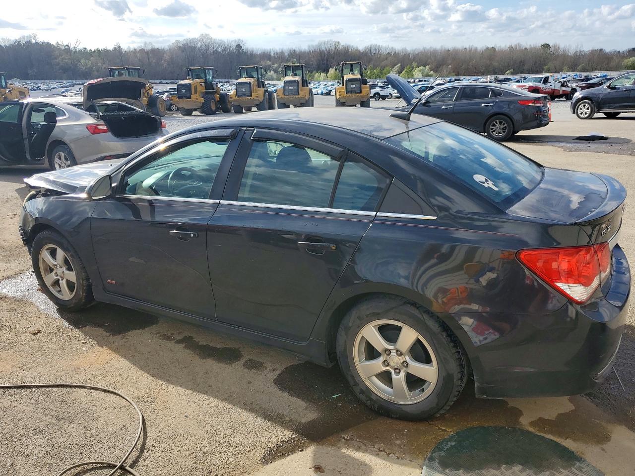 2014 CHEVROLET CRUZE LT photo 4