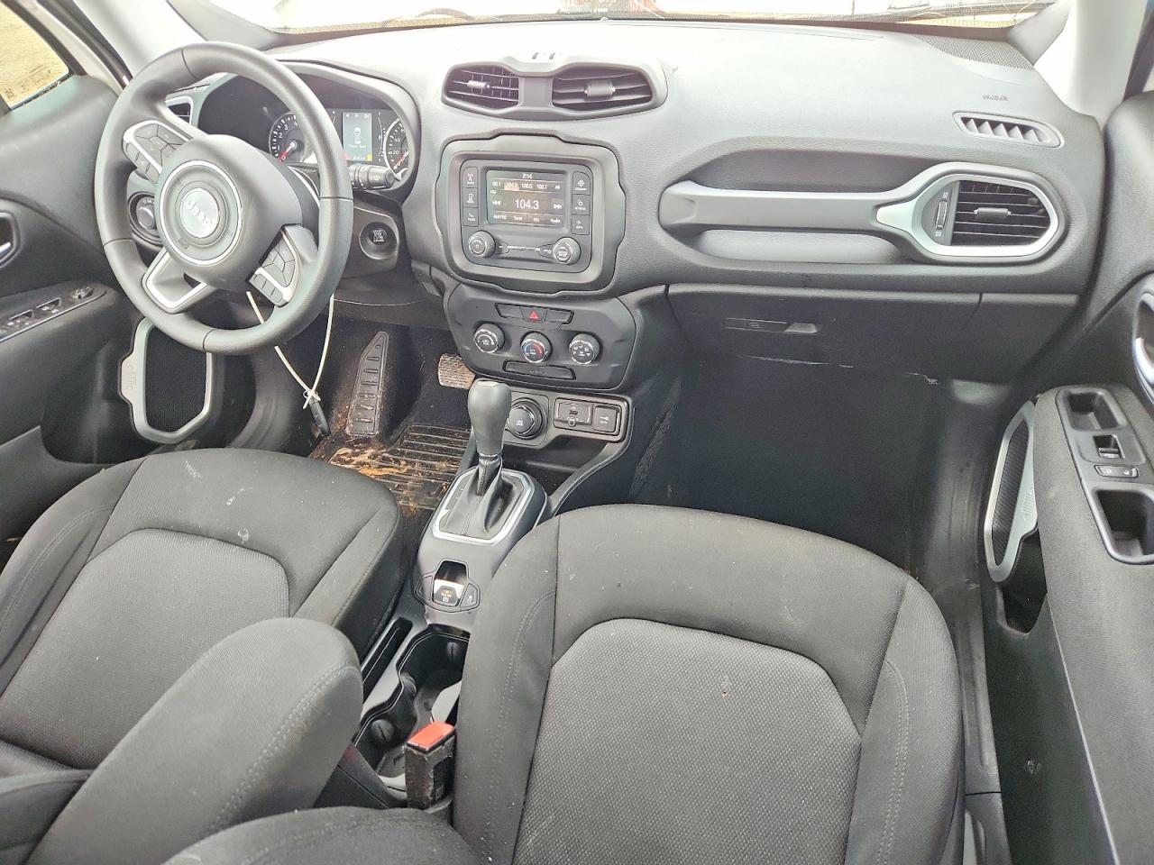 2020 JEEP RENEGADE SPORT photo 22