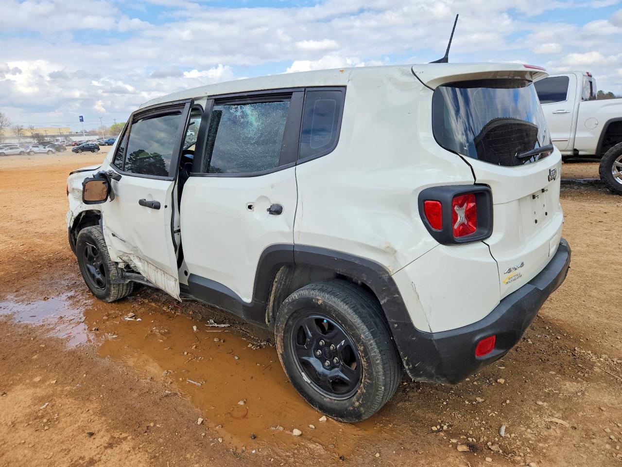 2020 JEEP RENEGADE SPORT photo 4