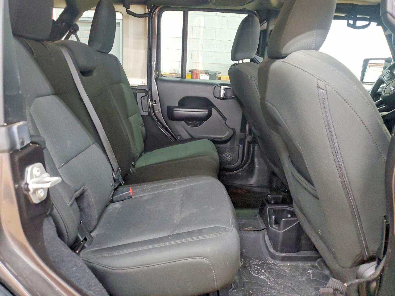 2018 JEEP WRANGLER UNLIMITED photo 19