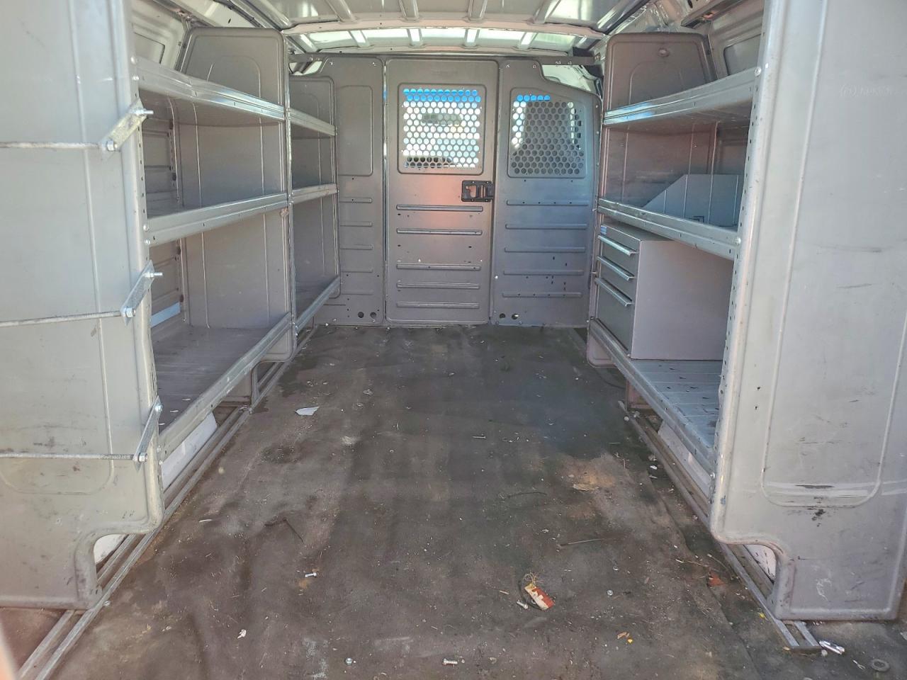 2011 FORD E250 UTILITY / SERVICE VAN photo 19