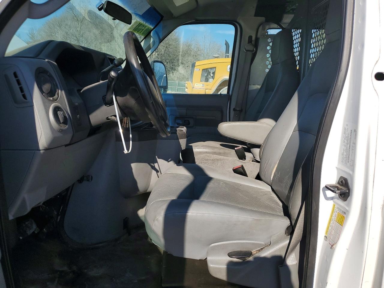 2011 FORD E250 UTILITY / SERVICE VAN photo 13