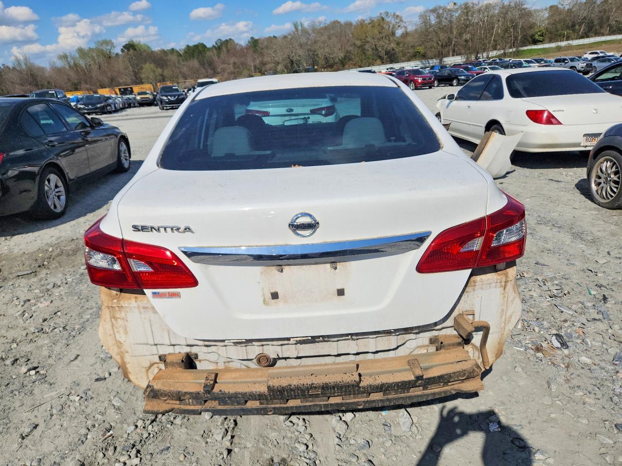 2017 NISSAN SENTRA S photo 6