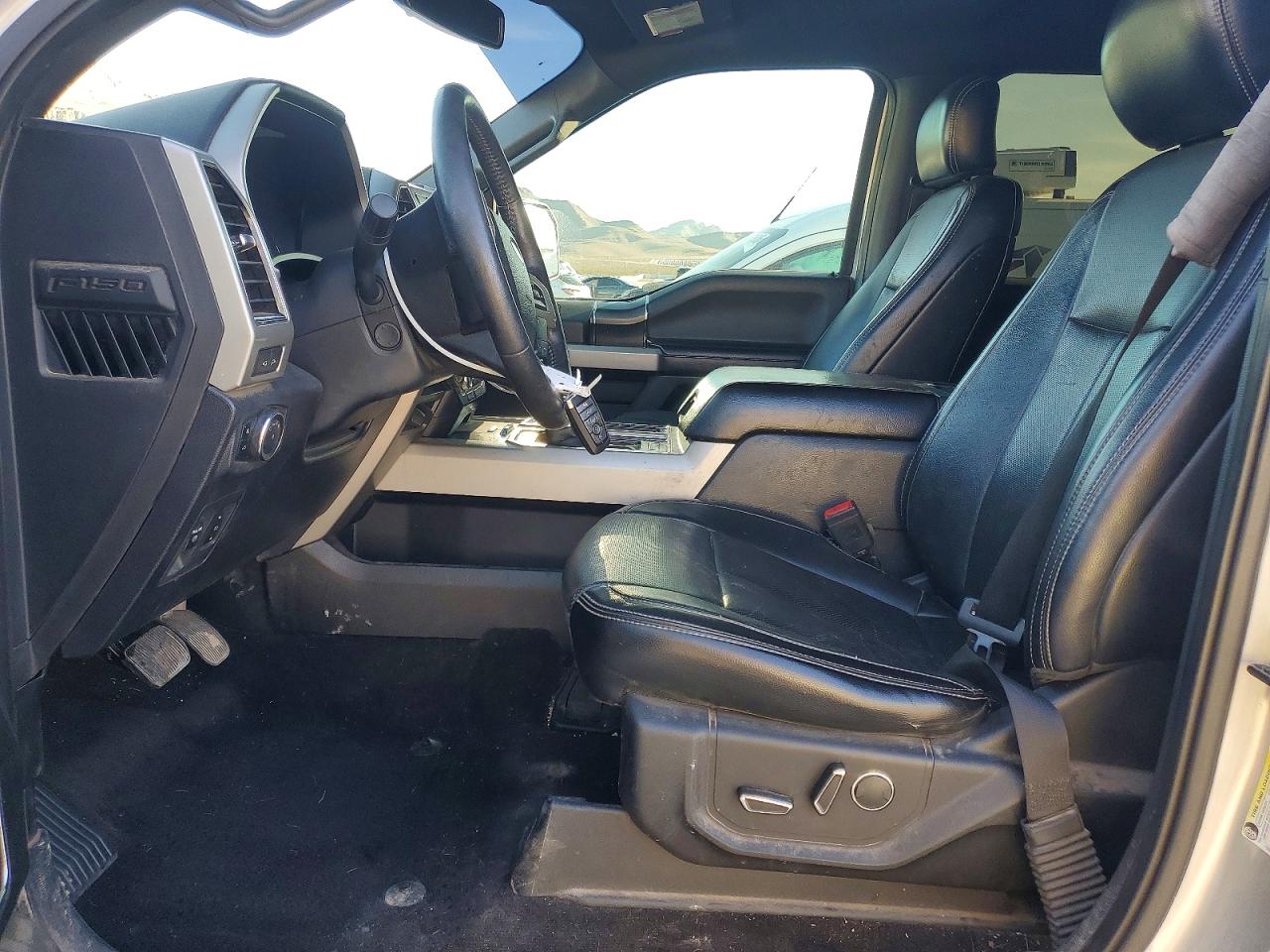 2018 FORD F150 SUPERCREW photo 13