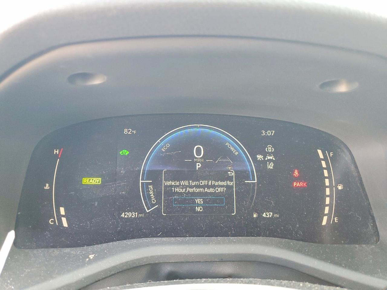 2025 TOYOTA CAMRY SE photo 9