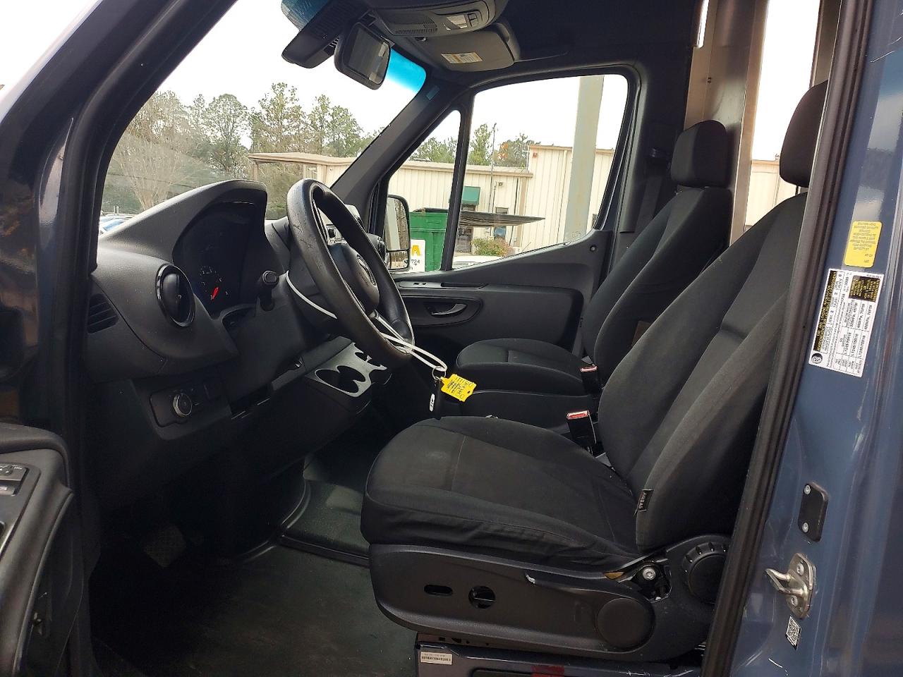 2019 MERCEDES-BENZ SPRINTER 2500 photo 13