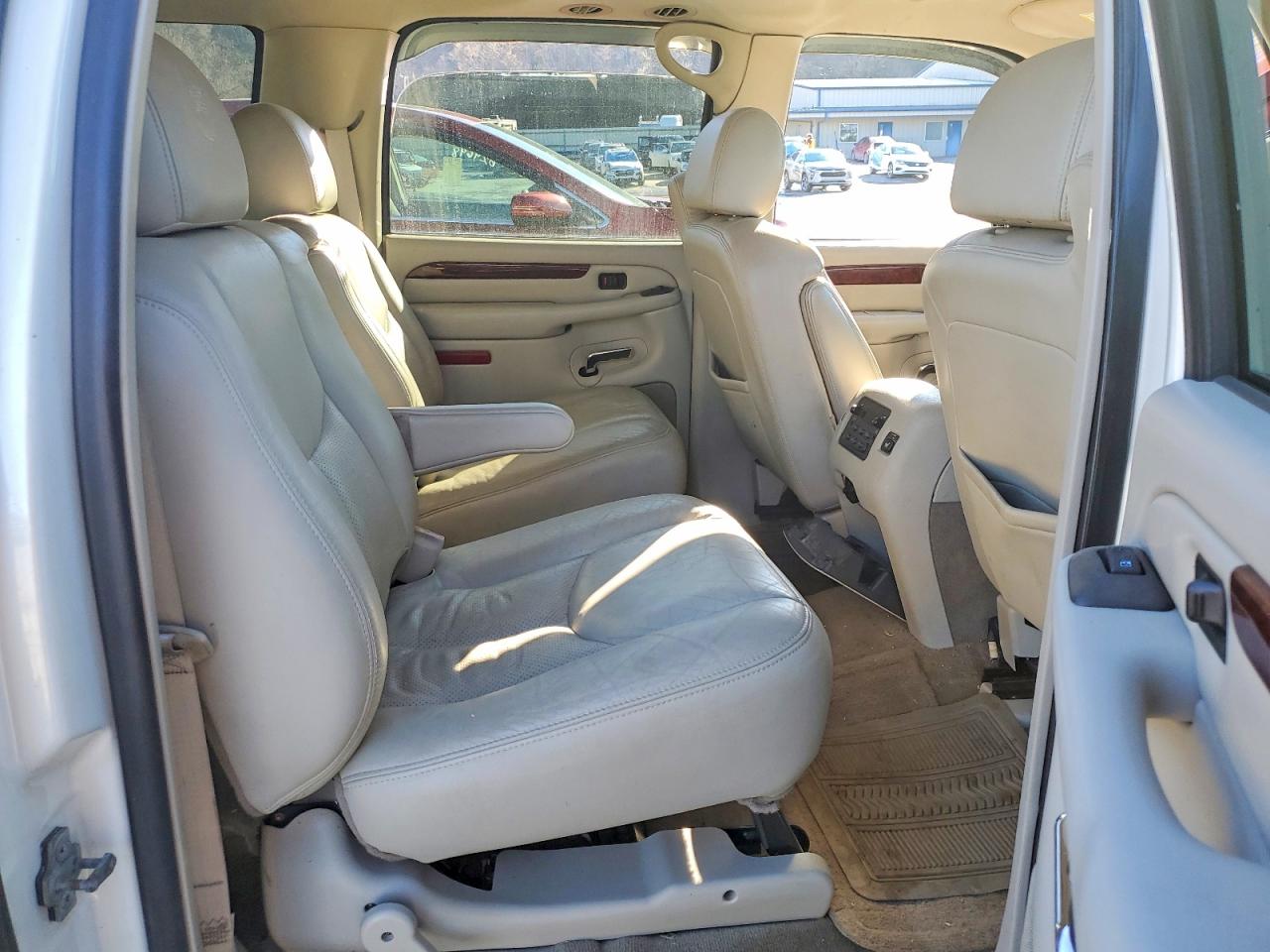 2006 CADILLAC ESCALADE ESV photo 11