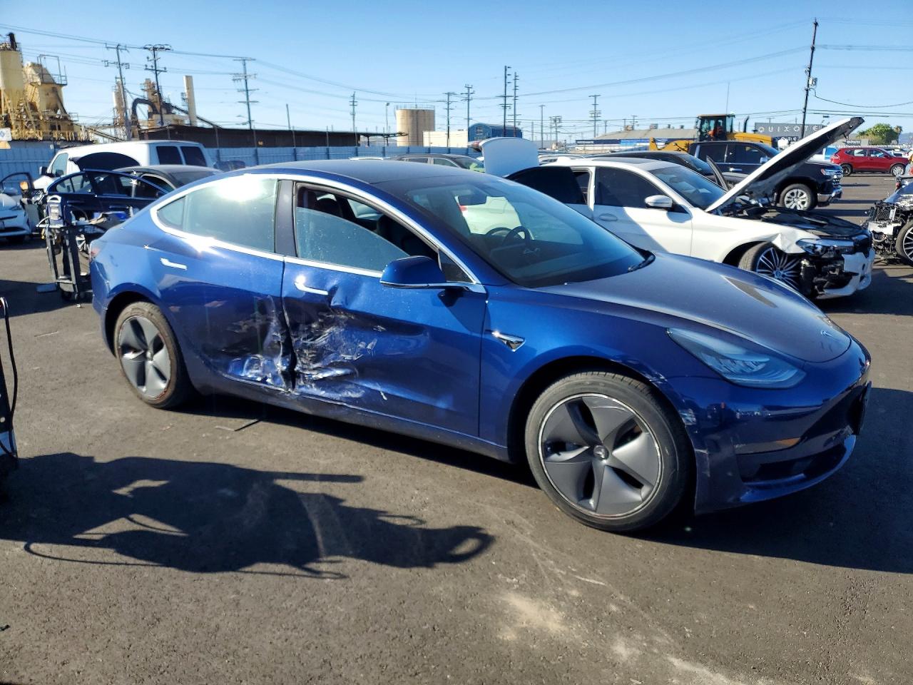 2019 TESLA MODEL 3 photo 4