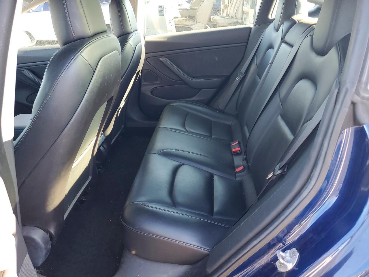 2019 TESLA MODEL 3 photo 10