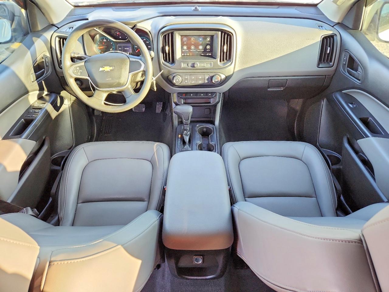 2019 CHEVROLET COLORADO photo 15