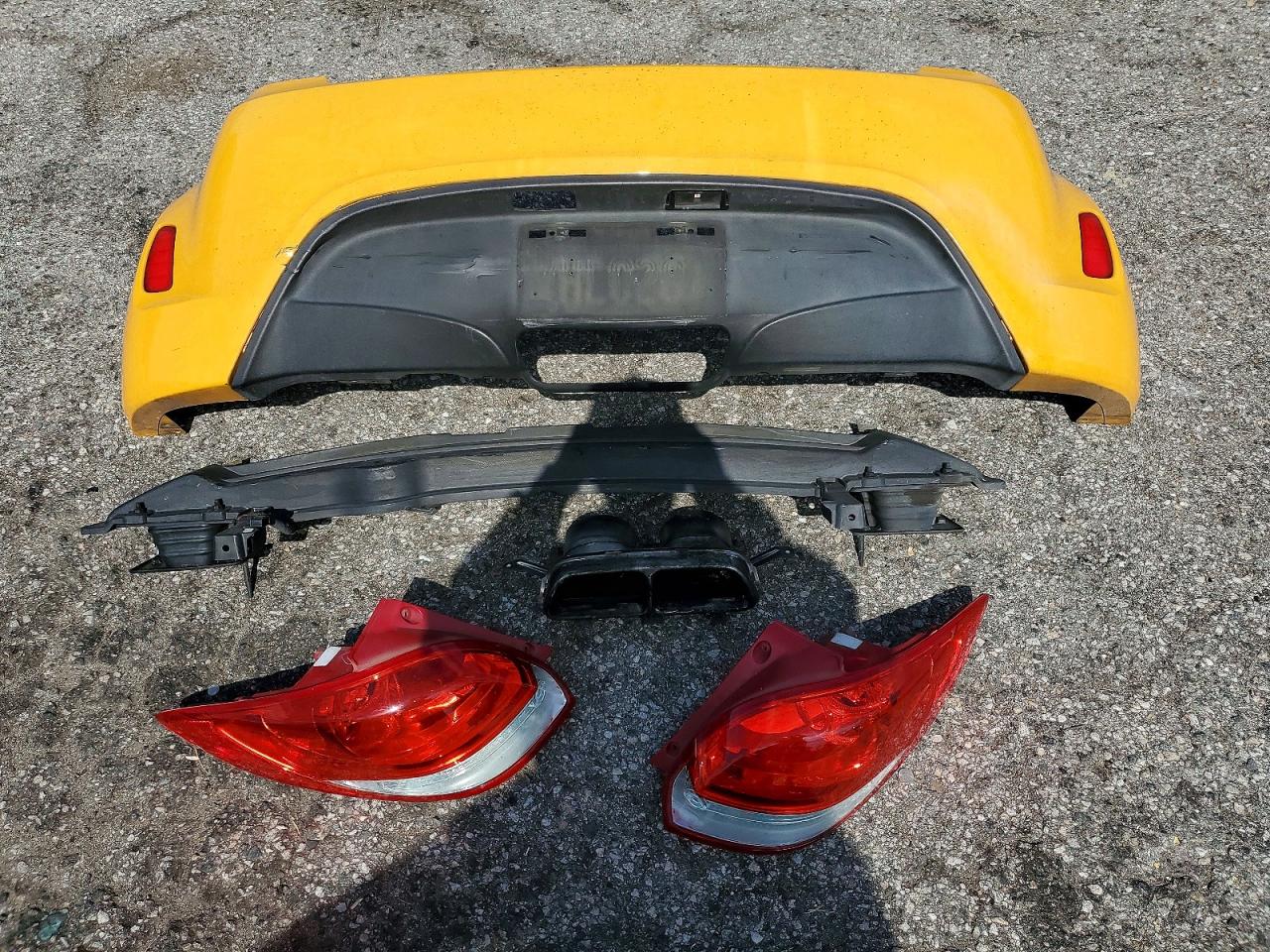 2015 HYUNDAI VELOSTER BASE photo 12