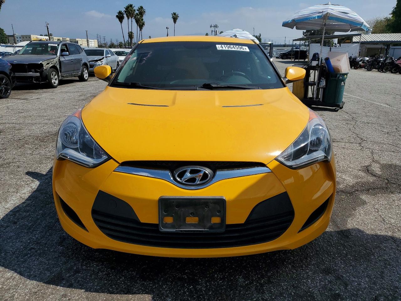 2015 HYUNDAI VELOSTER BASE photo 5