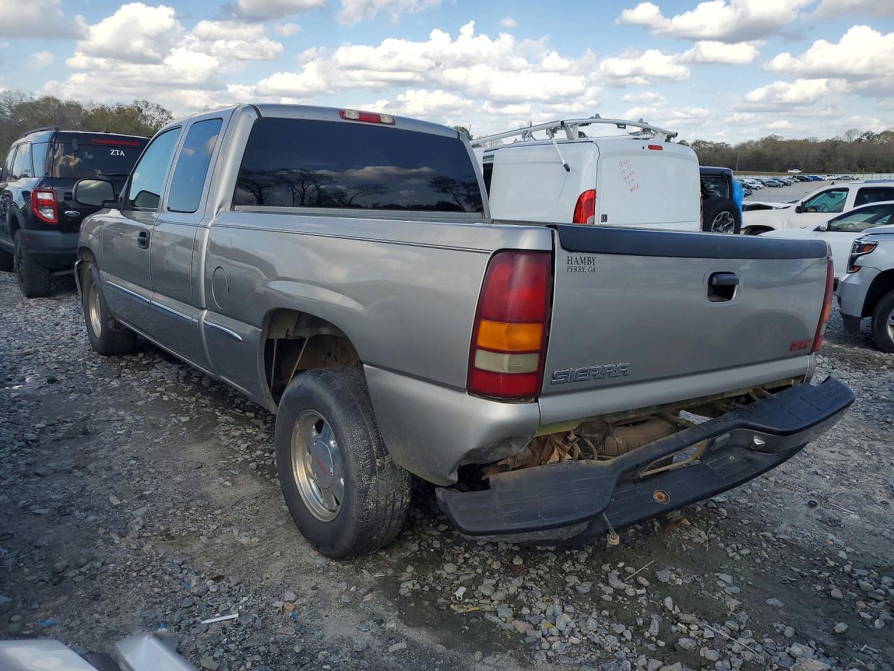 2002 GMC NEW SIERRA C1500 photo 4