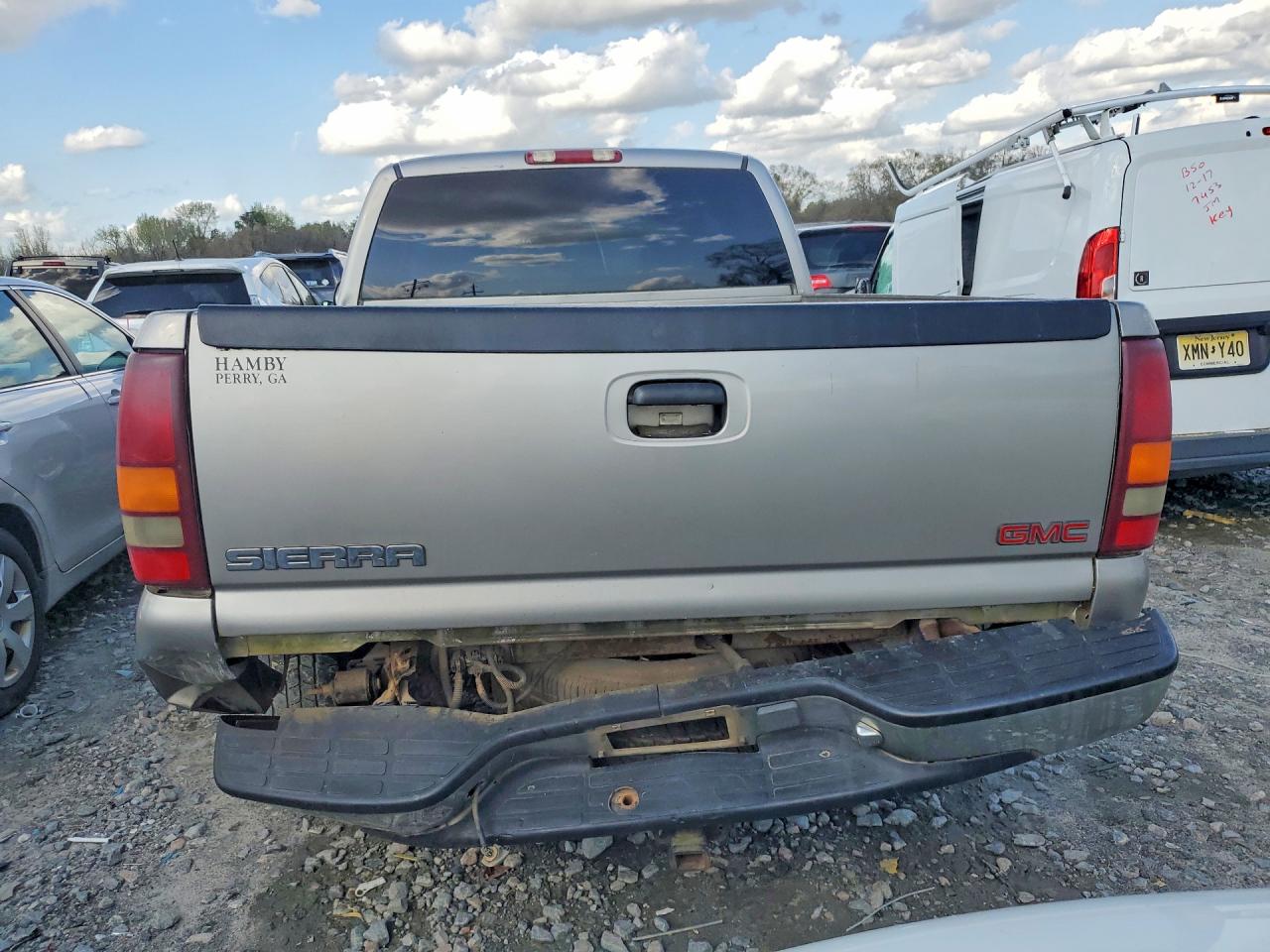 2002 GMC NEW SIERRA C1500 photo 16