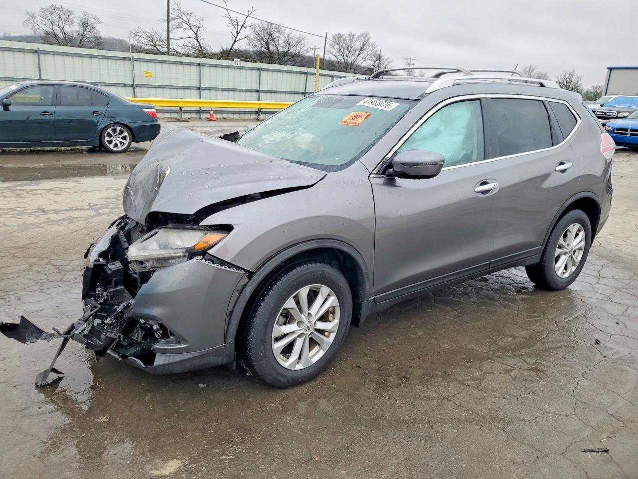 2016 NISSAN ROGUE