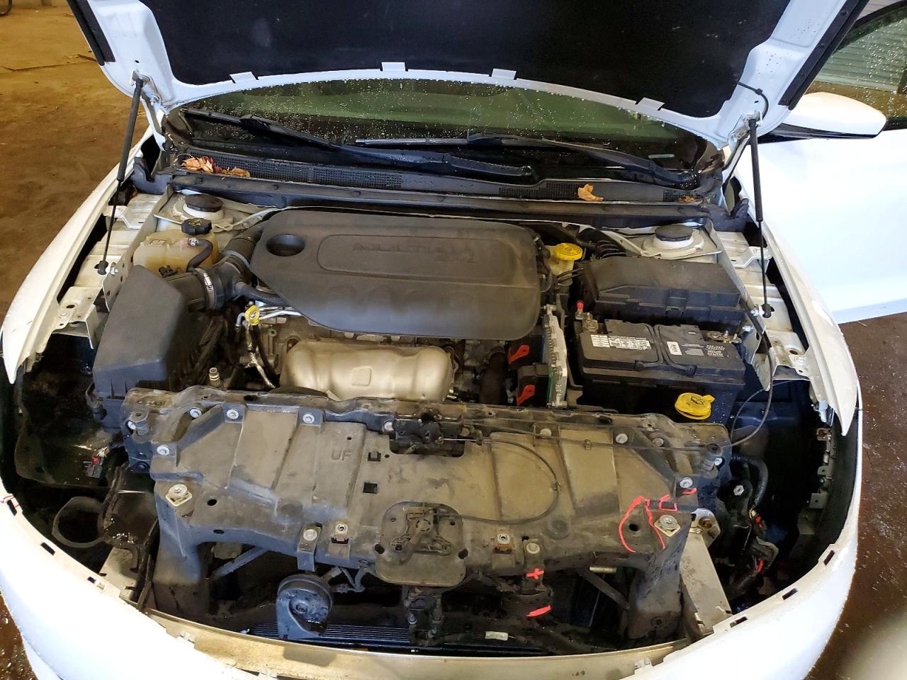 2015 CHRYSLER 200 S photo 11