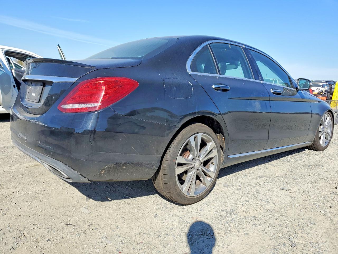 2015 MERCEDES-BENZ C 300 photo 5
