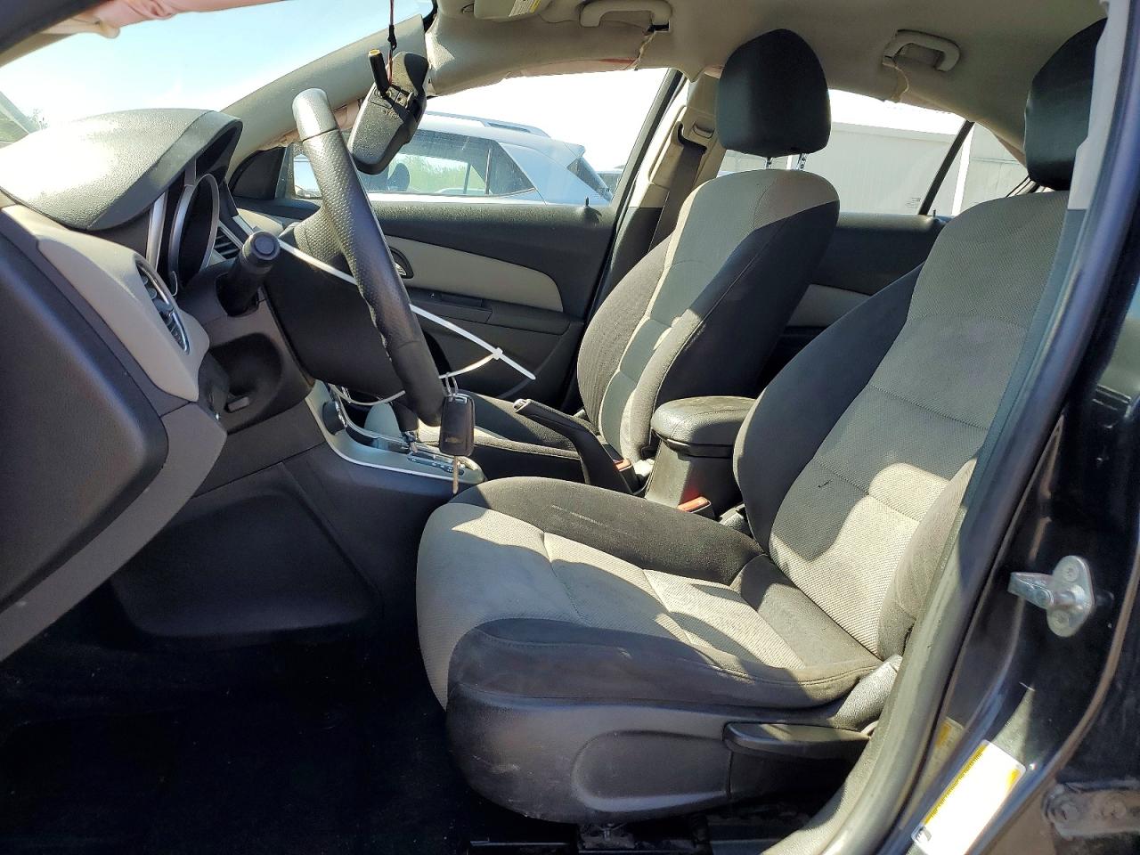2015 CHEVROLET CRUZE LS photo 7