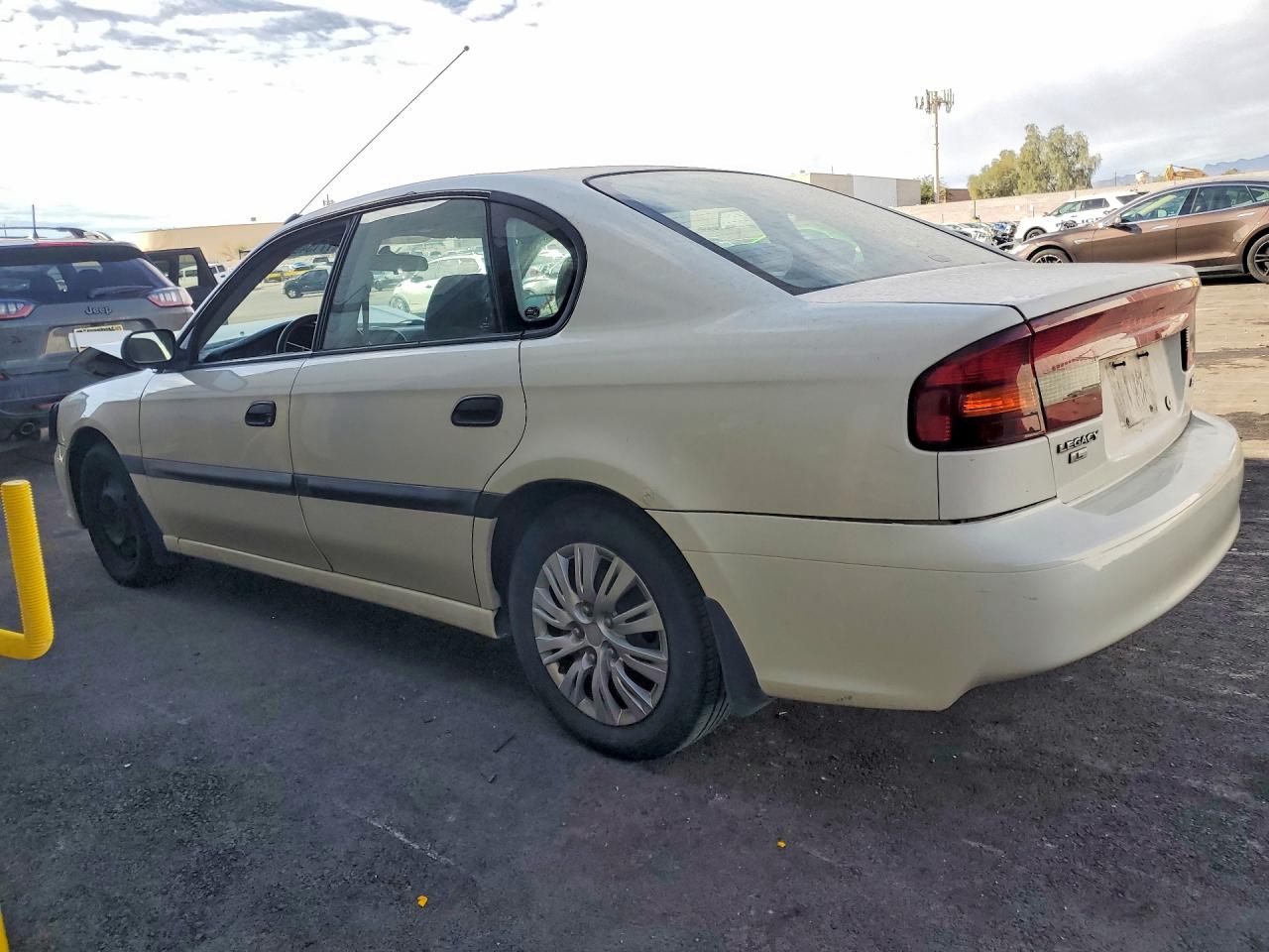 2001 SUBARU LEGACY L photo 4