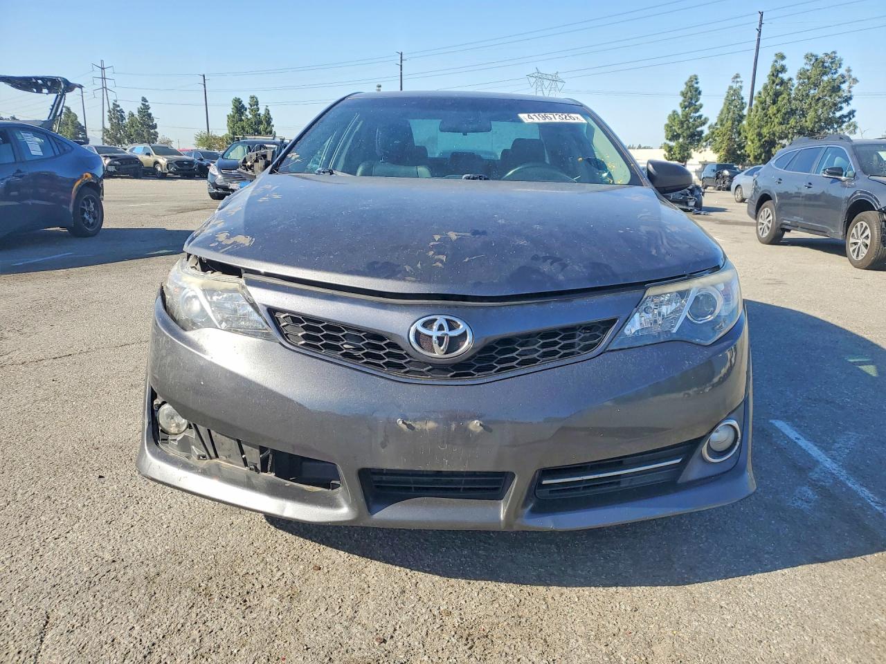 2014 TOYOTA CAMRY SE photo 9