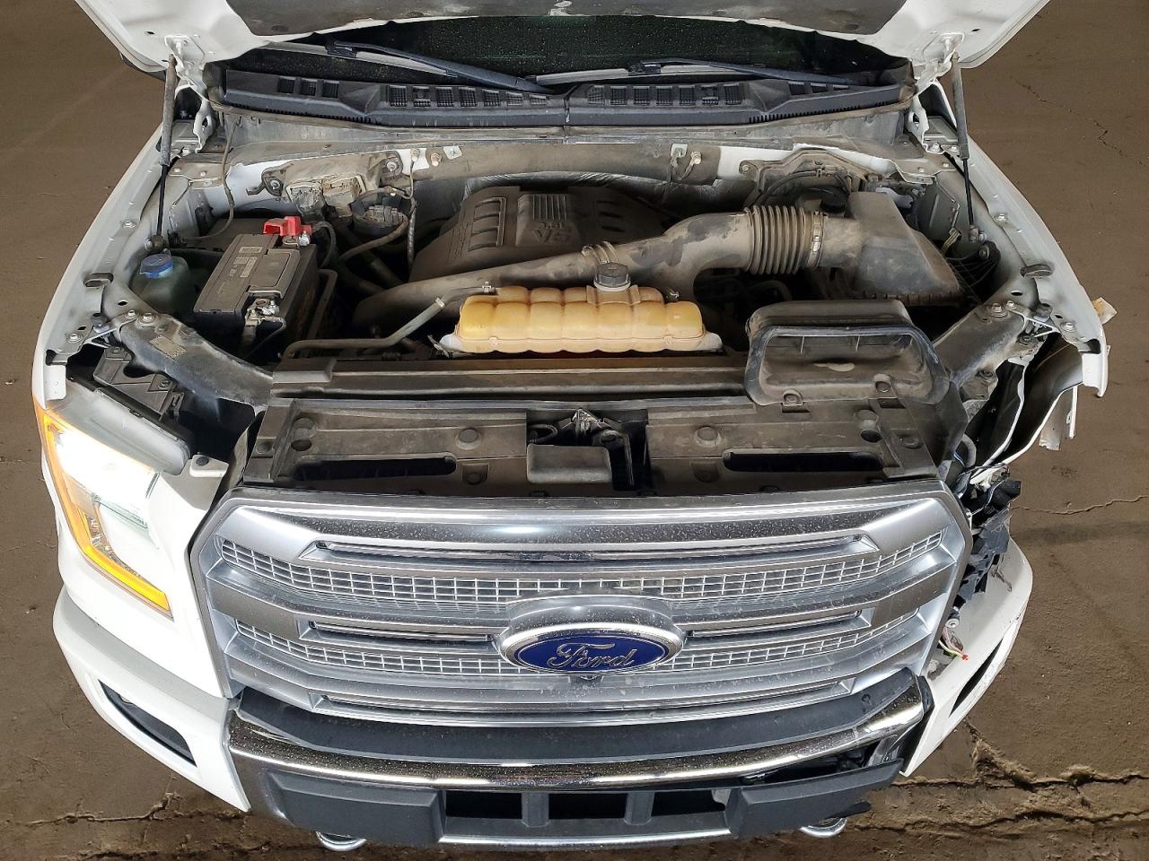 2015 FORD F150 SUPERCREW photo 11