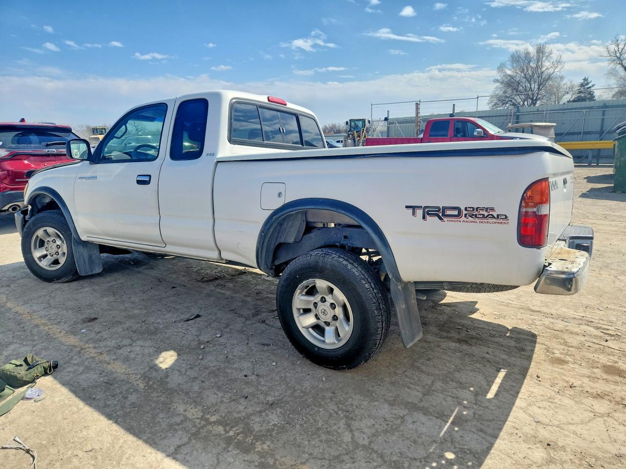 2000 TOYOTA TACOMA PRERUNNER V6 photo 2