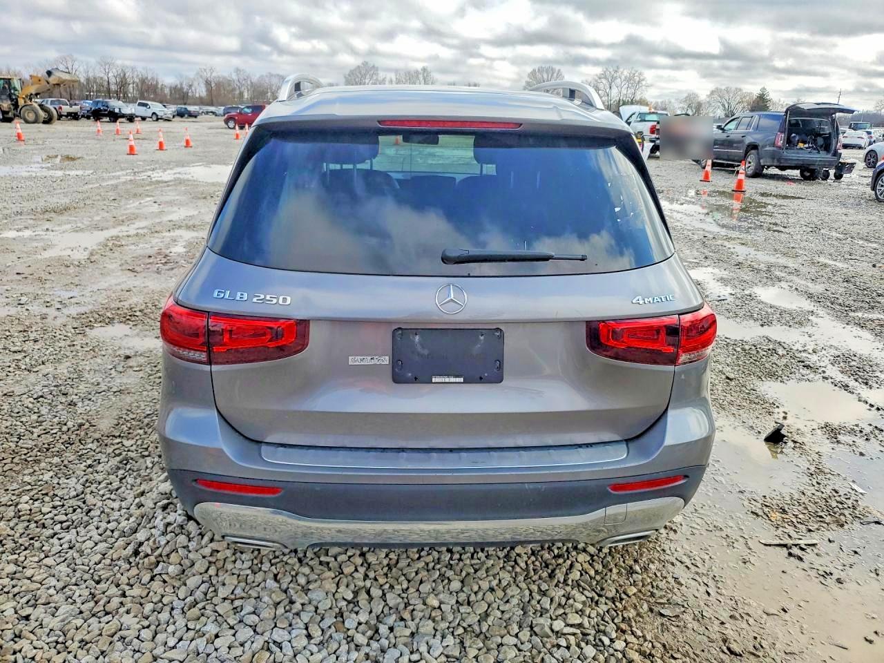 2021 MERCEDES-BENZ GLB 250 4MATIC photo 16