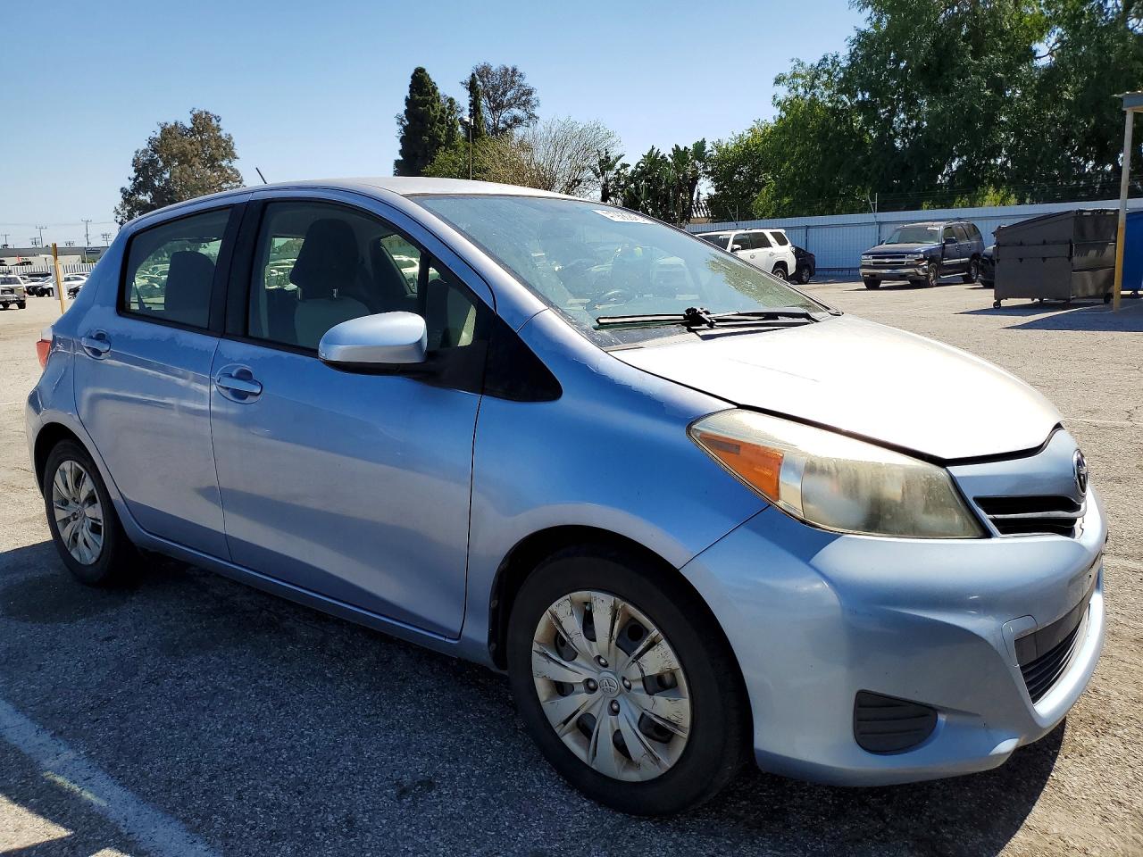 2012 TOYOTA YARIS 5-DOOR LE photo 10