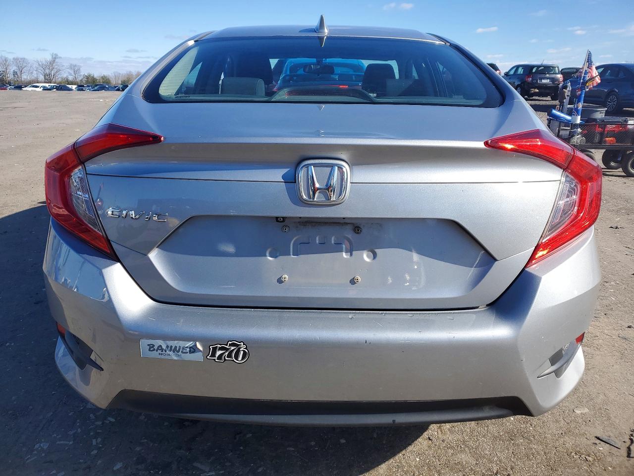 2017 HONDA CIVIC EX photo 6