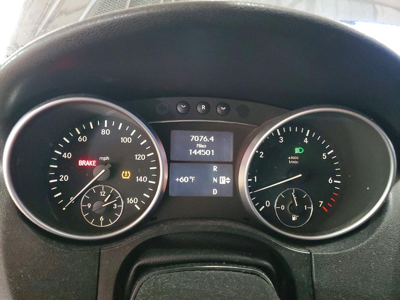 2010 MERCEDES-BENZ ML 350 4MATIC photo 17