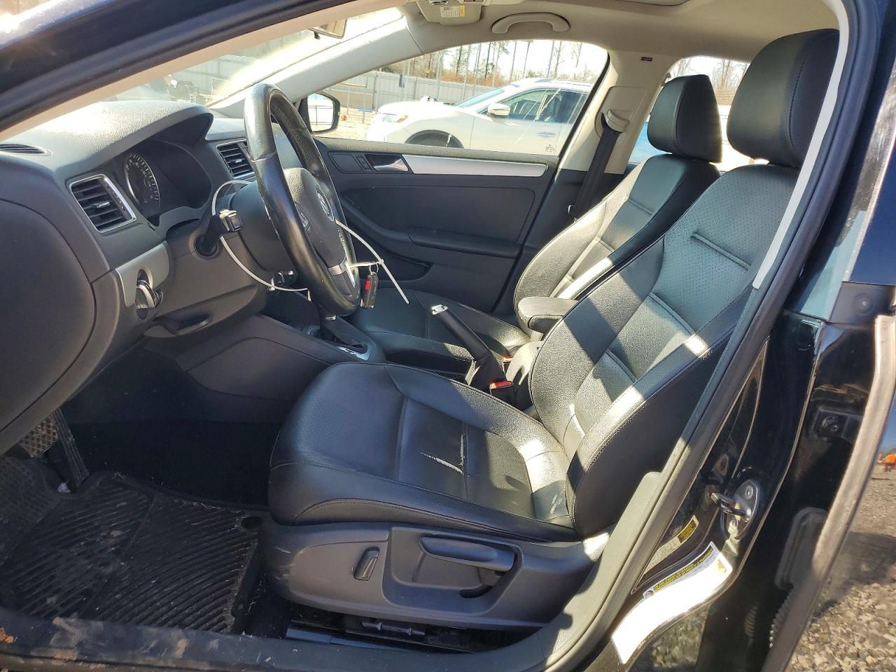 2014 VOLKSWAGEN JETTA SE photo 7