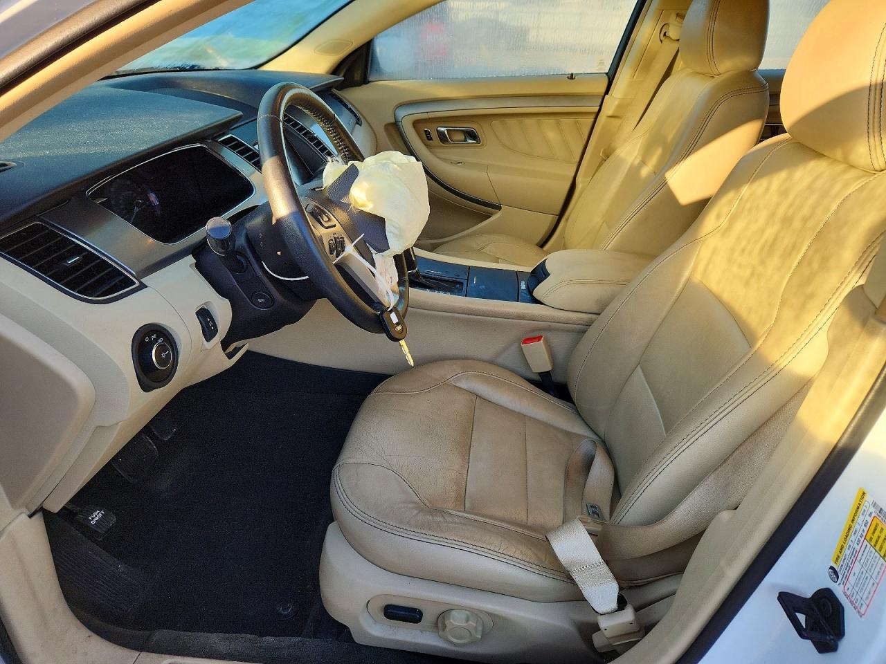 2014 FORD TAURUS SEL photo 7