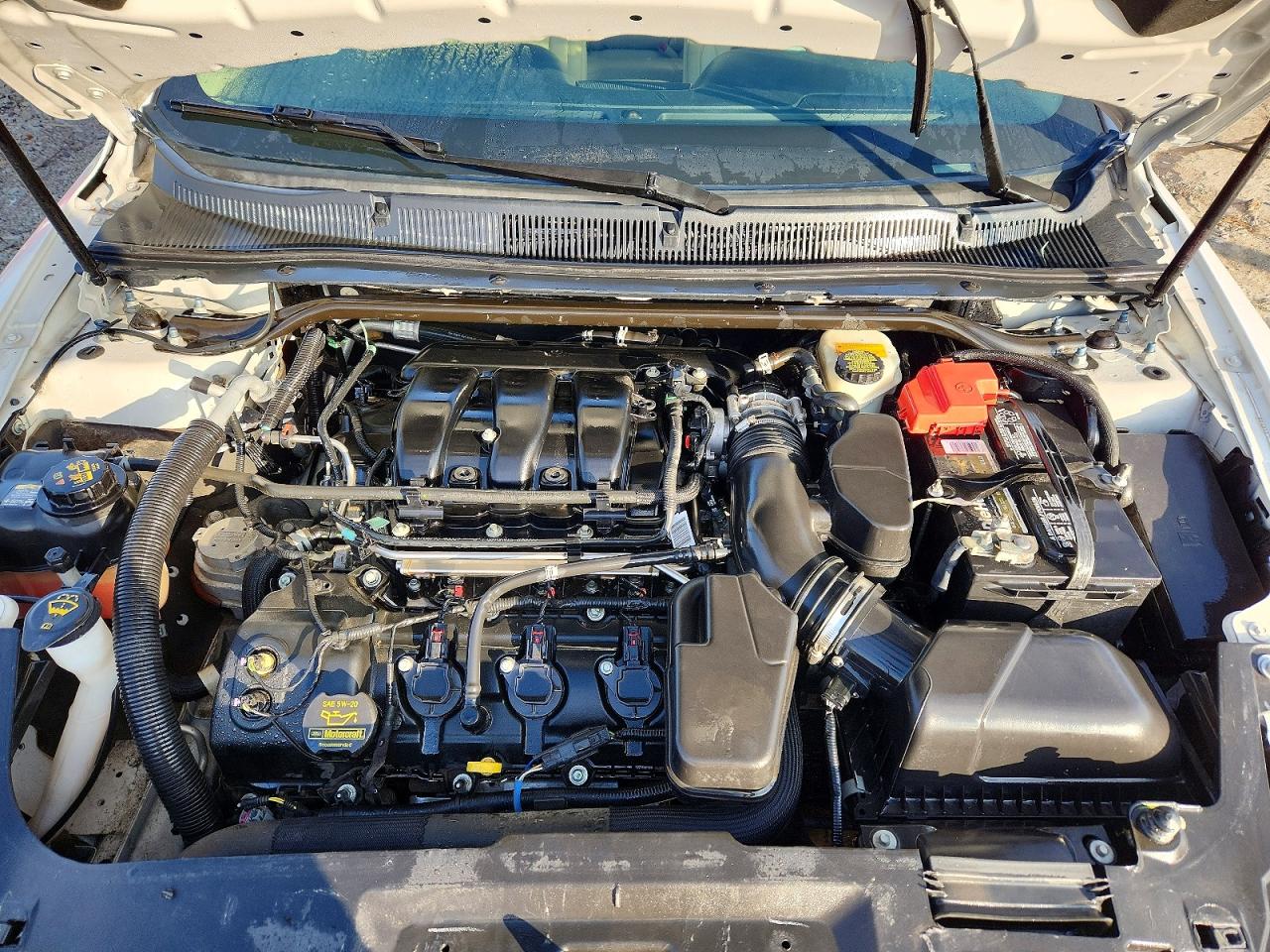 2014 FORD TAURUS SEL photo 11