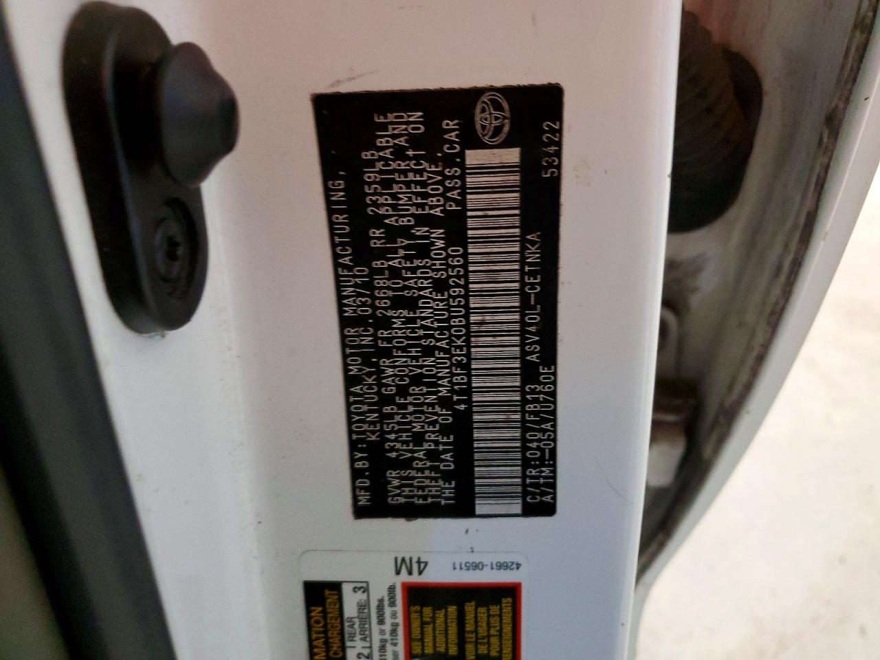 2011 TOYOTA CAMRY BASE photo 34