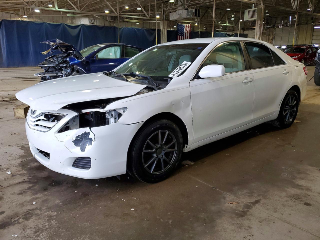 2011 TOYOTA CAMRY