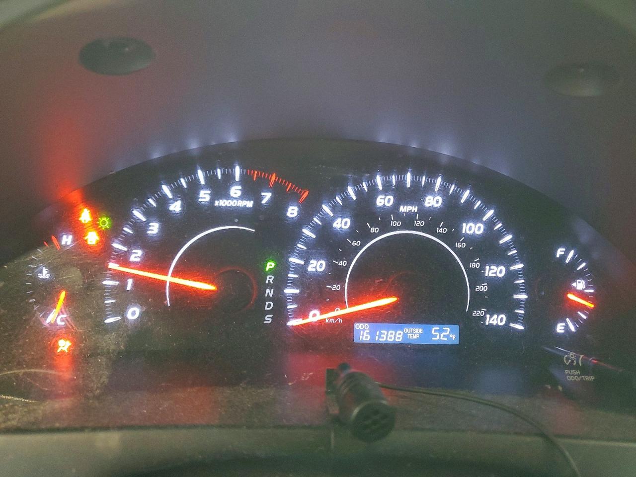 2011 TOYOTA CAMRY BASE photo 25