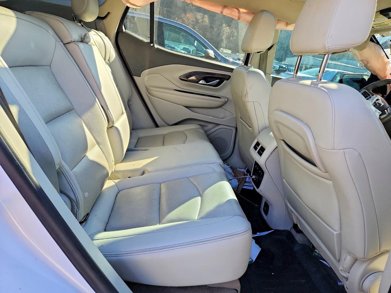 2019 GMC TERRAIN DENALI photo 11