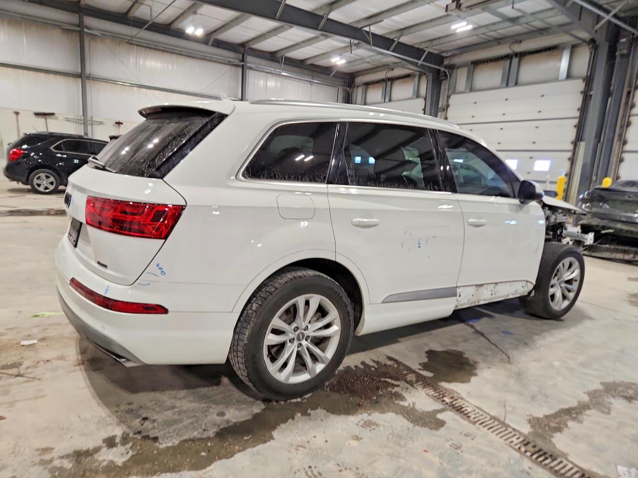 2017 AUDI Q7 PREMIUM photo 3