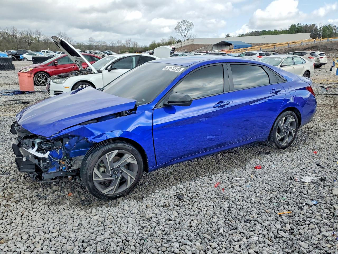 2025 HYUNDAI ELANTRA