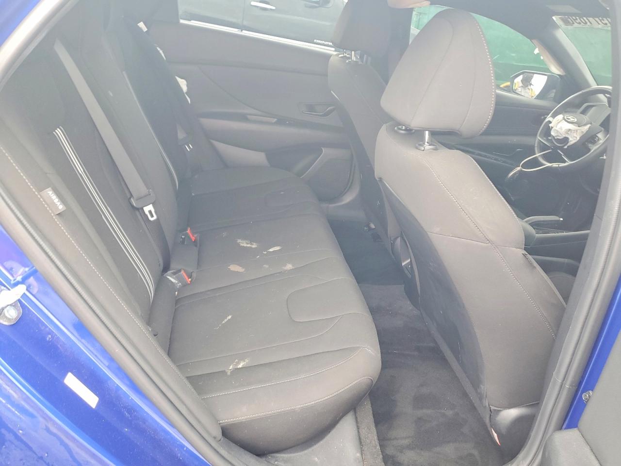 2025 HYUNDAI ELANTRA SEL SPORT photo 19