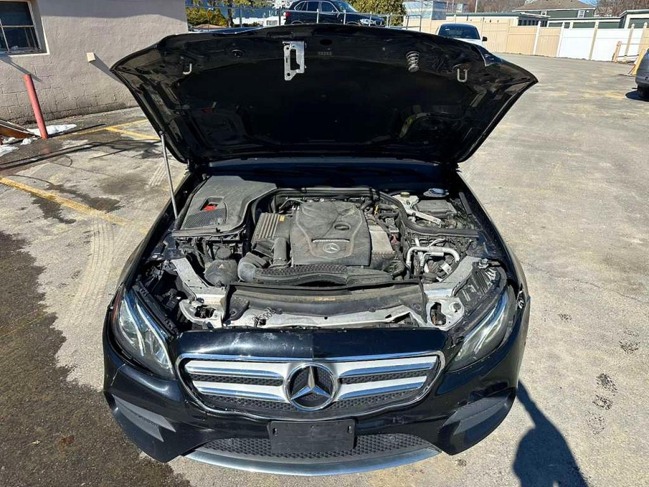 2017 MERCEDES-BENZ E 300 4MATIC photo 13
