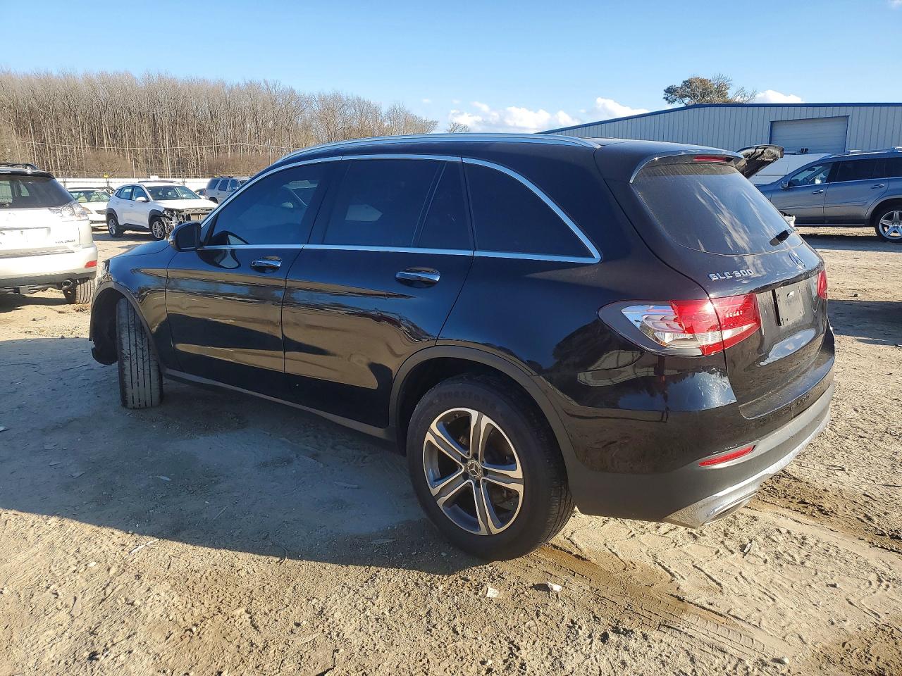 2018 MERCEDES-BENZ GLC 300 4MATIC photo 3