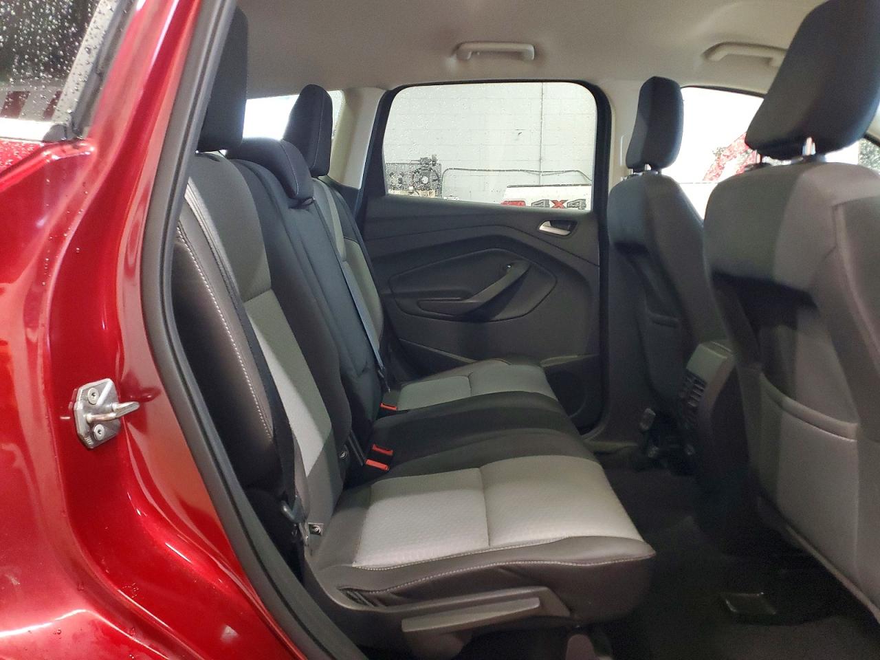 2018 FORD ESCAPE SE photo 11