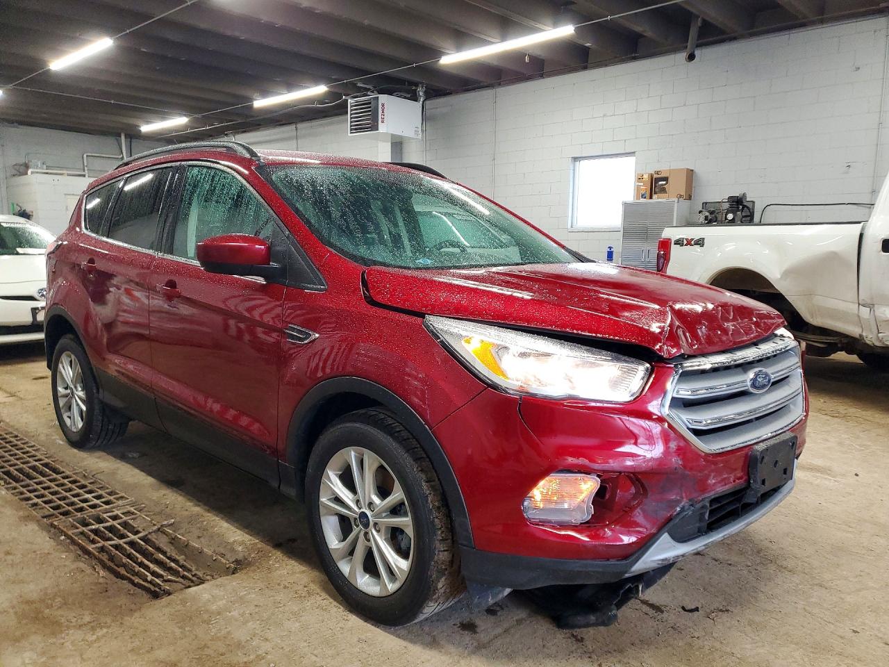 2018 FORD ESCAPE SE photo 4