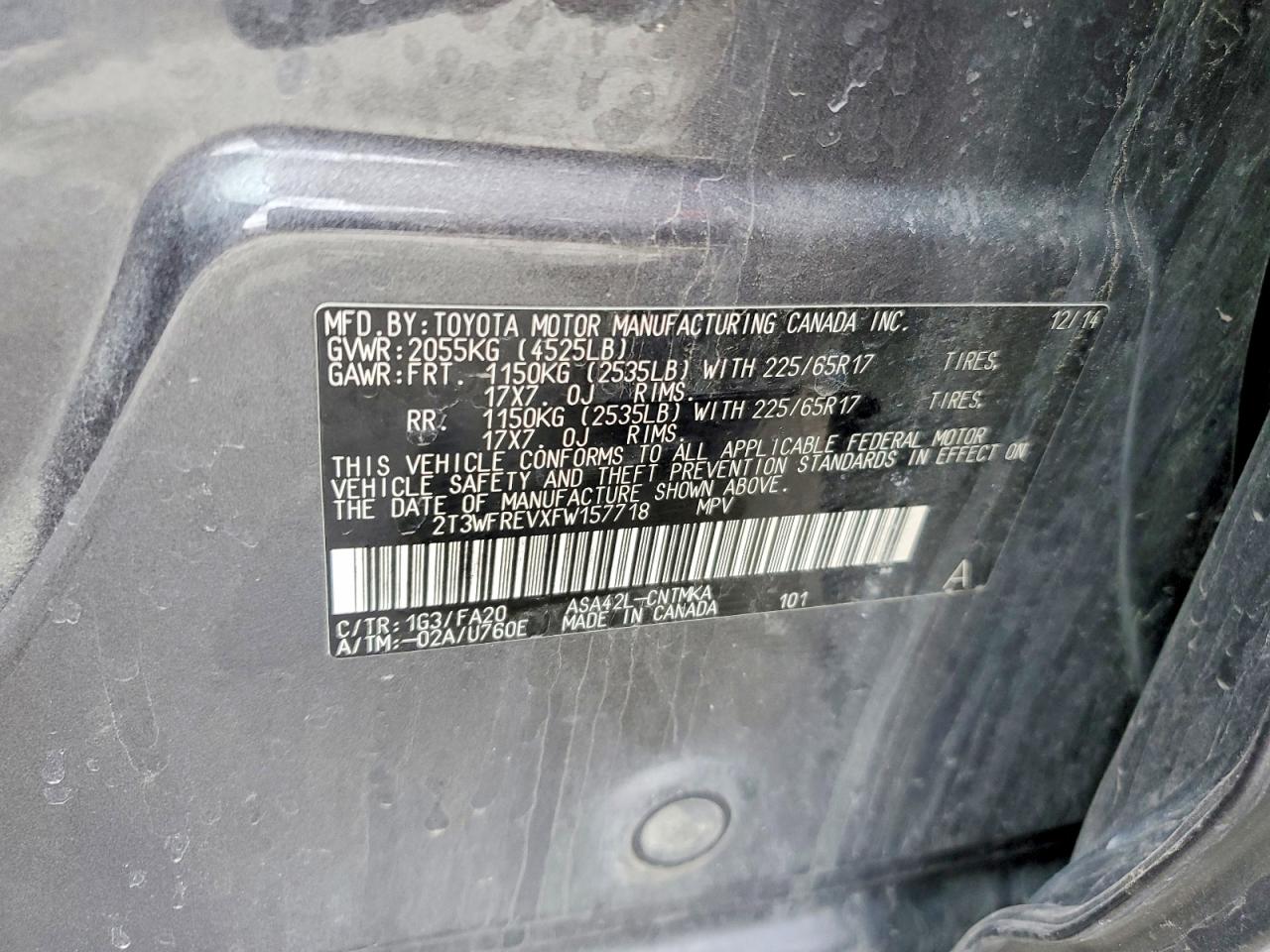 2015 TOYOTA RAV4 XLE photo 12