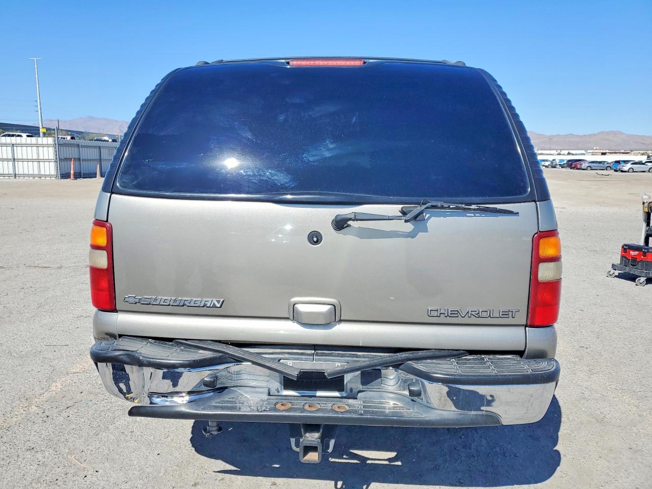 2002 CHEVROLET SUBURBAN K1500 photo 11