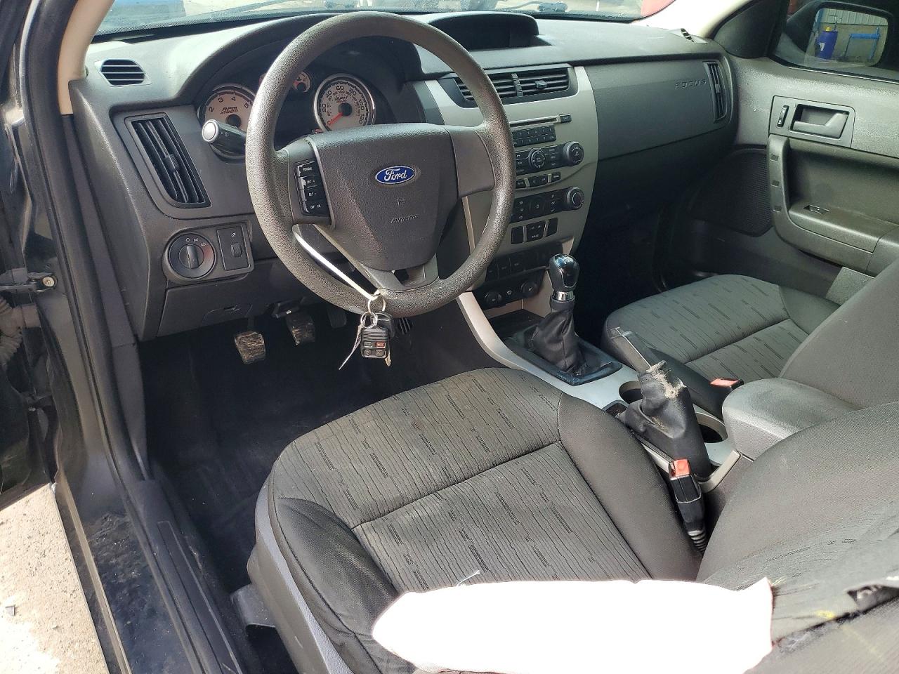 2008 FORD FOCUS SE photo 15